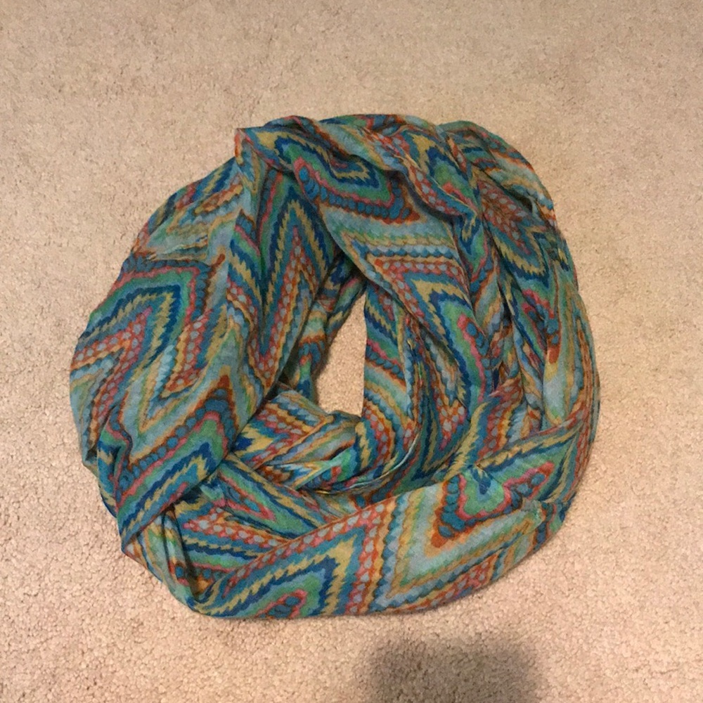 patterned infinity scarf